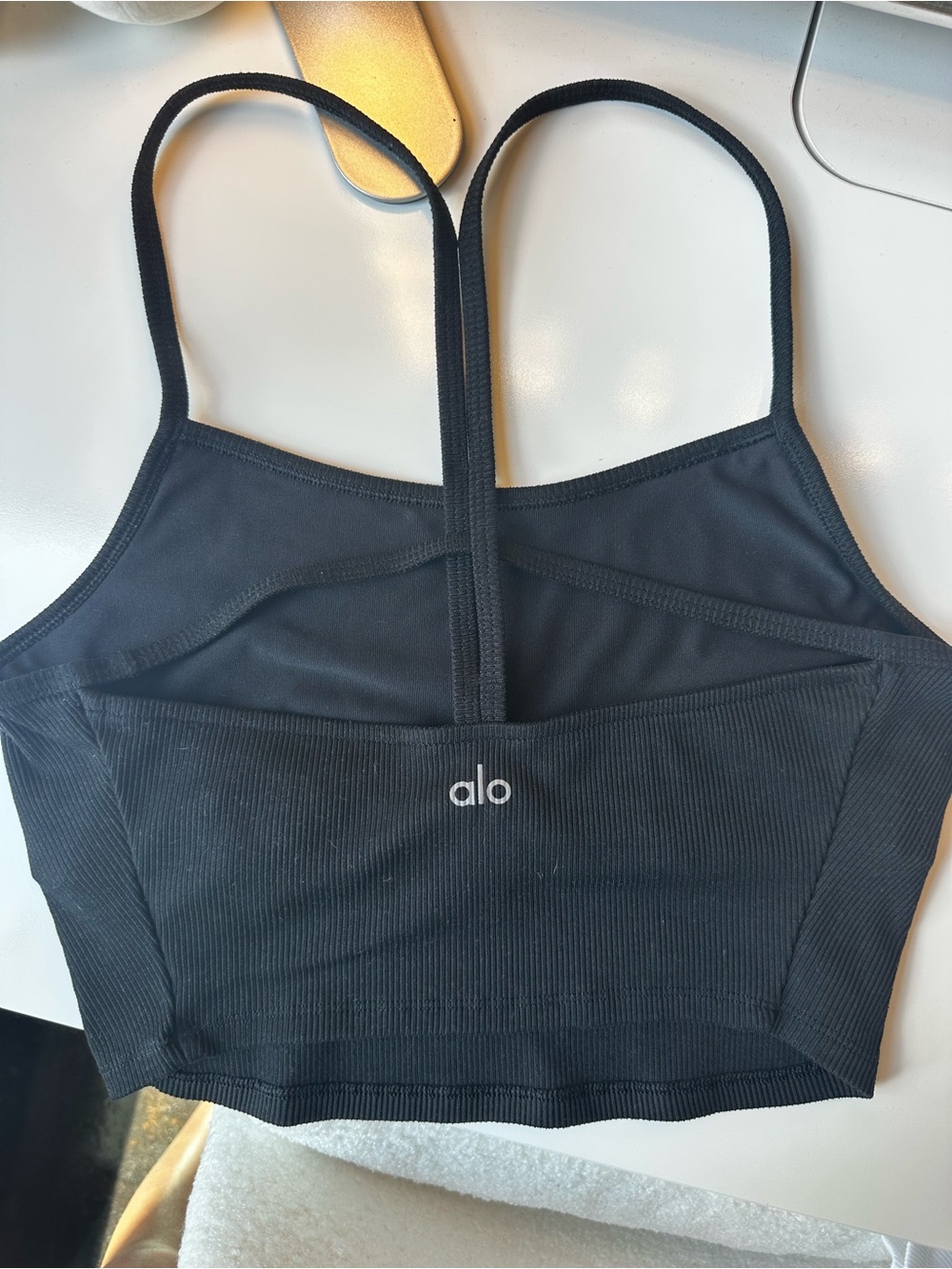 ALO Bundle Ribbed Crop Tanks - Picture 3 of 6